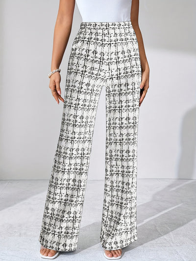Geruite™ | Vrouwen Zwart-witte Geruite Flared Broek
