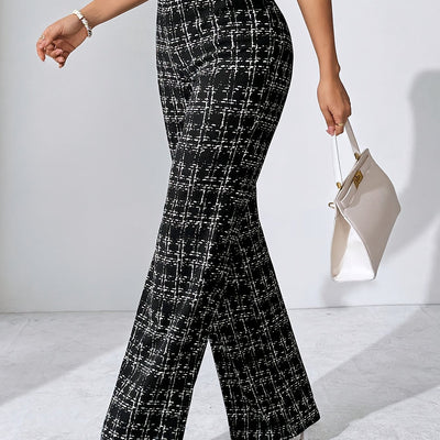 Geruite™ | Vrouwen Zwart-witte Geruite Flared Broek